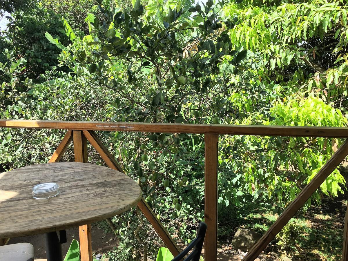 Hostal Marari Hanga Roa Exteriör bild