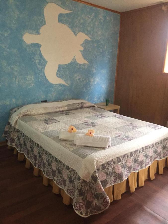 Hostal Marari Hanga Roa Exteriör bild